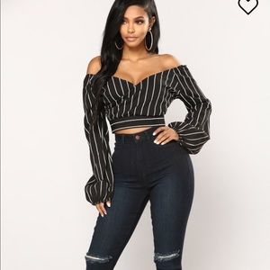 Fashion nova long sleeve striped crop top